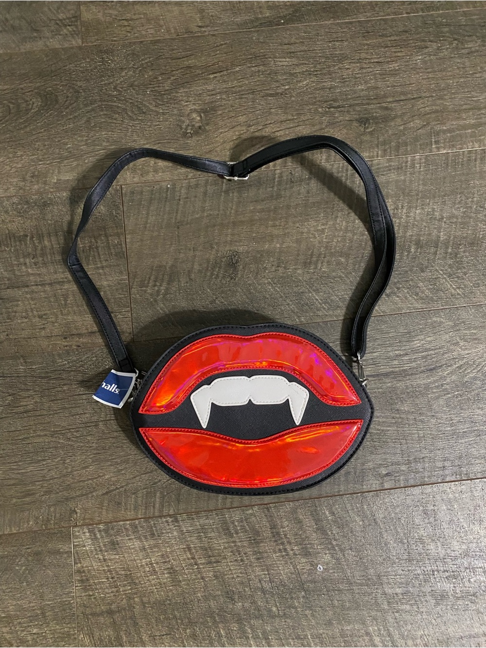 Mad Engine Vampire Lips NWT Purse Fangs Halloween Dracula Shiny Lips Goth